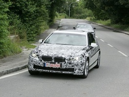 Špijunske fotografije novog BMW-ovog modela