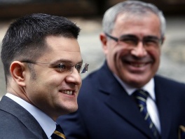 Vuk Jeremić i Sven Alkalaj (Foto: Reuters)