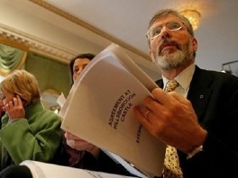 Gerry Adams (Foto: AFP/POOL)
