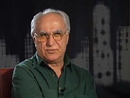 SDA osuđuje napade na novinara Gojka Berića