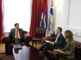 Ambasador Tatham zabrinut zbog referenduma u RS-u