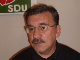 Miro Lazović