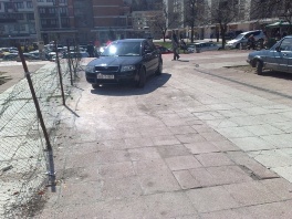 Besim Mehmedić se izvinio zbog nepropisnog parkiranja