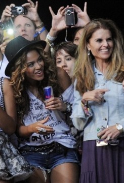Beyonce u spornoj majici (Foto: AP)