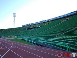 Sablasno prazne tribine stadiona Koševo (Foto: FKSinfo.com)