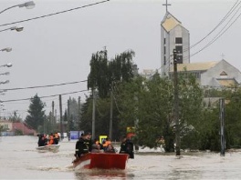 Poplava za neke zabava, za druge katastrofa