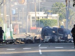 U sukobima policije i bandi najmanje 27 mrtvih i 211 uhapšenih