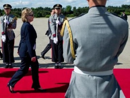 Hillary Clinton u Seulu usred korejske krize