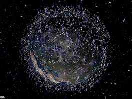 Oko Zemlja kruži tri hiljade satelita i još osam hiljada drugih objekata