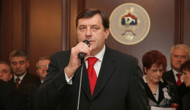 Milorad Dodik, premijer RS na čelu je odbora koji odlučuje o svim kreditima IRB-a većim od 500.000 KM (Foto: CIN)