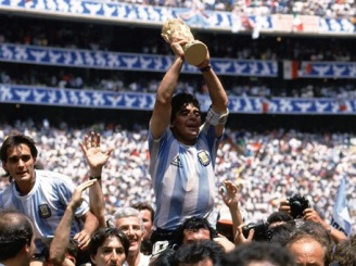 Maradona s peharom, 1986.