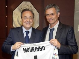 Florentino Perez i Jose Mourinho (Foto: AP)