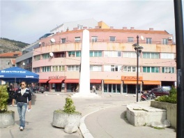 Nastavnik učenicima: "Da imam pištolj sve bih vas pobio"