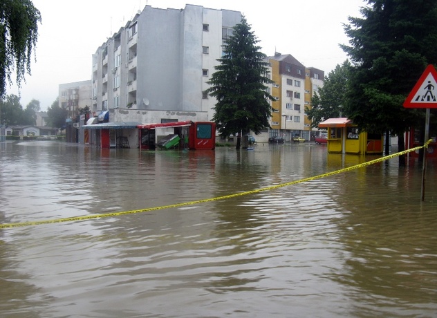 Modriča - centar grada pod vodom (Foto: Srna)