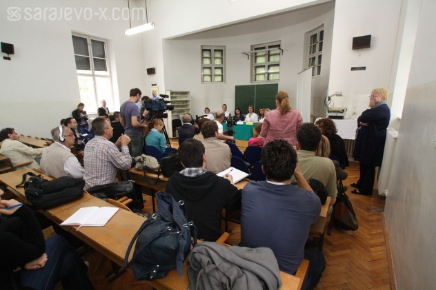 Press konferencija privukla veliku pažnju medija (Foto: Feđa Krvavac/Fotoservis)