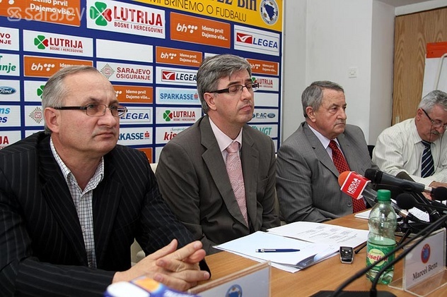 Sa pres-konferencije u NSBiH (Foto: Feđa Krvavac/Fotoservis)
