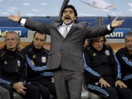 "Maradona može ostati"