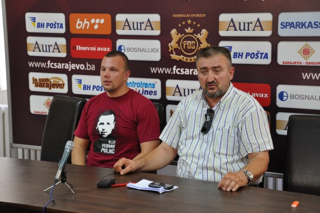 Predstavnik UNFKS-a i Zijad Blekić (Foto: Sarajevo-x.com)