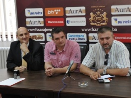 Potpisivanje ugovora između FK "Sarajevo" i "Legeae" (Foto: Sarajevo-x.com)