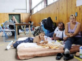 Počela deportacija 700 Roma iz Francuske