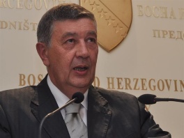 Radmanović će tražiti raspravu o rezoluciji Srbije o Kosovu
