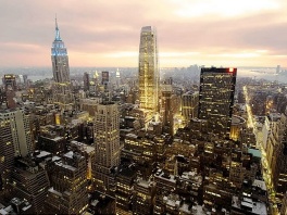 Empire State Building (lijevo) i novi neboder (u sredini)