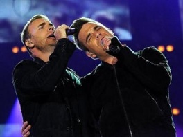 Gary Barlow i Robbie Williams (Foto: AFP)