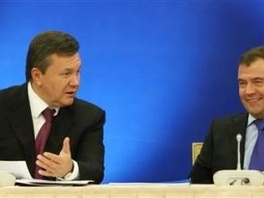 Rusija i Ukrajina grade most preko Kerčenskog moreuza