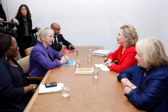 Specijalna predstavnica generalnog sekretara UN-a sa Hillary Clinton