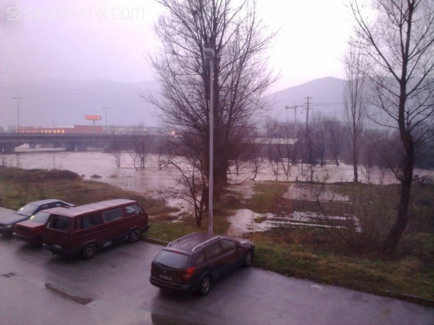 Rijeka Željeznica u naselju Otes, općina Ilidža