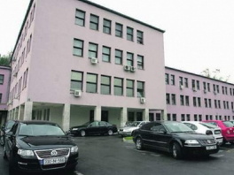 Riješiti spor "Smajović - kardinal Puljić"