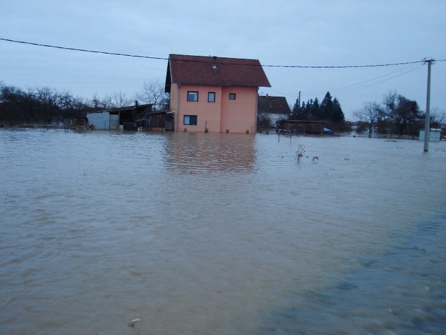 Poplave u Bijeljini (Foto: SRNA)