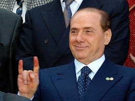 Berlusconi: Živopisna politička karijera