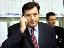 Milorad Dodik - strah i trepet