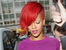 Rihanna (Foto: Bangshowbiz)