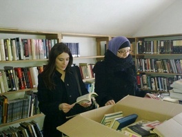 Donatori u biblioteci