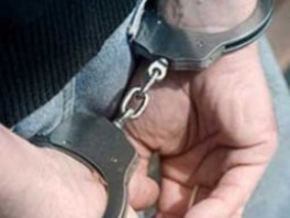 Pijan napao policajca