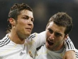 Cristiano Ronaldo i Higuain normalno obavili trening
