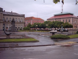 Petogodišnjak skočio s balkona iz straha što je ostao sam