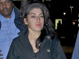 Amy Winehouse  (Foto: Bangshowbiz)