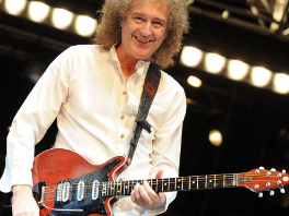 Gitarista Queena snima pjesmu o prvom čovjeku u svemiru