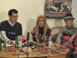 Indira Kučuk-Sorguč potpisuje svoju novu knjigu