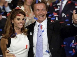 Maria Shriver  i Arnold Schwarzenegger (Foto: AP)