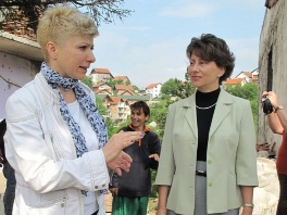 Supruge stranih diplomata dirnute snagom ljudi koji jedva preživljavaju
