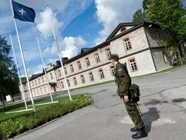 NATO će smanjiti broj baza u Evropi