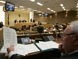Prihvaćen nacrt Zakona o platama i naknadama