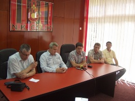 Sa prozivke igrača NK Čelik (Foto: ZEDA)