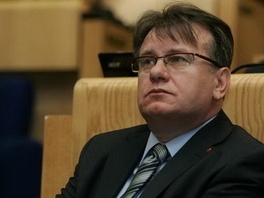 Nikšiću, možete li se pobrinuti za mlade u Federaciji!?