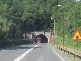 Tunel Karaula