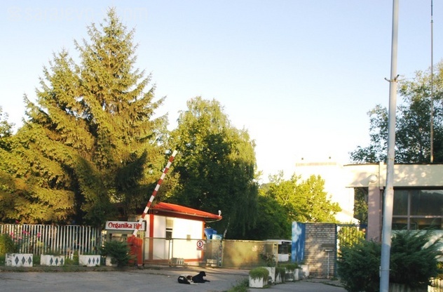 Ovako je danas izgledalo ispred